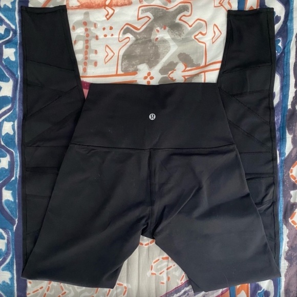 Ultra Rare Lululemon High Times Tech Mesh Leggings Pants Sz 6 EUC - Picture 6 of 8